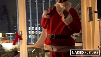 Santa's favorite baddie evie olson fucked hard on christmas eve by santa's big dick