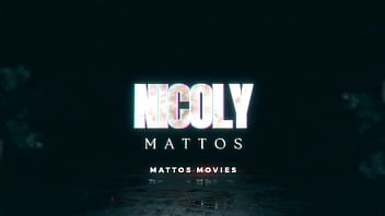 Professora manda video para aluno que ficou de recuperação enfiando brinquedo no cu