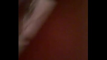 Mechendo na bucetinha molhadinha