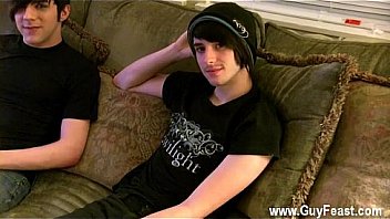 Hardcore Gay He's Evidently Pretty Nervous So They Begin Off Doing A thumbnail