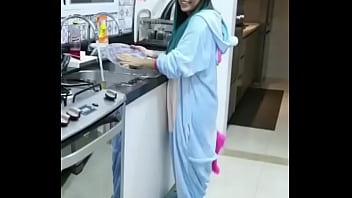 Big boobs girl showing off