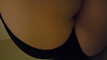 Thick booty white girl aye