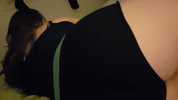 Thick booty white girl aye