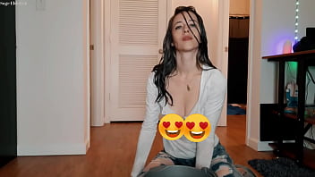 Sage eldritch soaking her wet hair & shirt