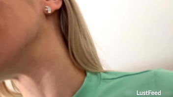 Petite blondie nesty fucks and sucks in her hotel room