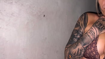 Fodendo gostoso nas ruas da paulista minha buceta toda esfolada