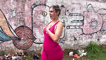 Fodendo gostoso nas ruas da paulista minha buceta toda esfolada