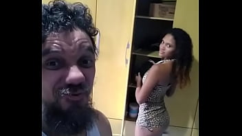 No quarto da minha casa tem varias bundas como essa