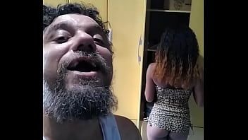 No quarto da minha casa tem varias bundas como essa