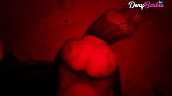 Halloween a loira gostosa no meio da balada fazendo sexo gostoso