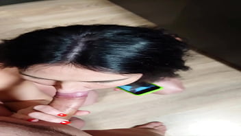 Hotwife sends selfies to her husband