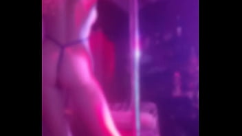 Feature dancer annie body