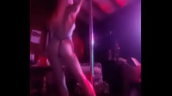 Feature dancer annie body