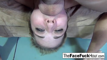 Hot babe sucks that cock