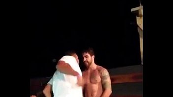 Gogo Boy Assanhando As Bicha thumbnail