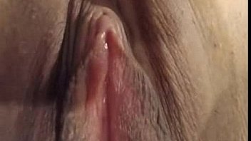 Pumped pussy played 'n toyed with up close