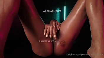 Poonam Pandey Fuck Me Babe Showing Boobs Pussy Ass Sextape thumbnail