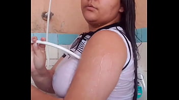 Ele ama ver meu braço molhado parte 1