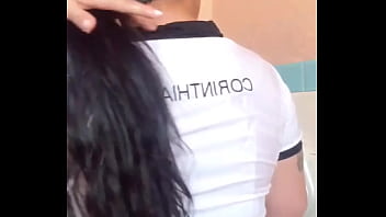 Ele ama ver meu braço molhado parte 1