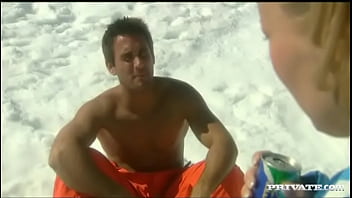 Blonde beauty dora venter mmf threeway with blow job and facials