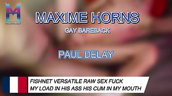 On s’embrasse on se lèche on se pénètre à tour de rôle c’est sensuel brutal et ça finit en facial salé