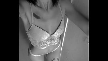 Il pleut par chez moi et vous ce temps est parfait pour s'occuper au lit