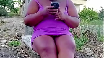 Exibicionismo real bbw exibindo a xereca ao ar livre Exibicionismo real bbw exibindo a xereca ao ar livre