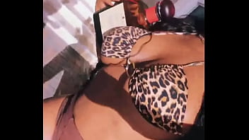 Erica b twerking part t