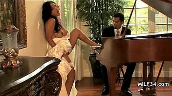 Horny amateur housewife milf gets pounded with pov