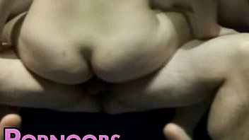 Amateur Chick Puts Dildo In Her Ass thumbnail
