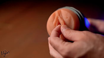 Reviewing twirl a male sex toy by cupsland