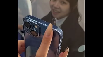 是可愛漂亮的車模 是可愛漂亮的車模