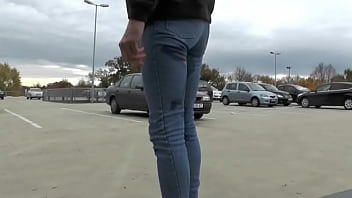 Wetting Jeans In Public thumbnail