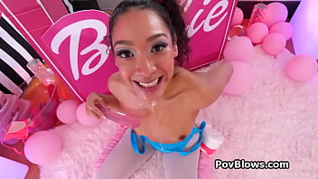 Spicy sarah trains her throat on dildo for scotts dick