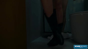 Scarlett Taylor Loves Seeing Naomi Sucking Hot Dudes Cock thumbnail