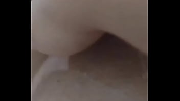 Fudendo e gozando sem parar