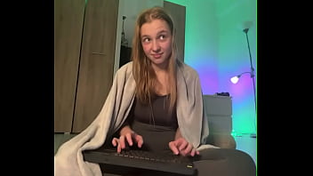 Pink pussy masturbating with blond girl