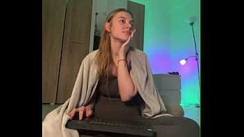 Pink pussy masturbating with blond girl