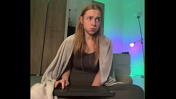 Pink pussy masturbating with blond girl