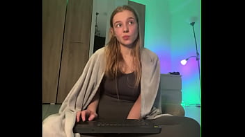 Pink pussy masturbating with blond girl