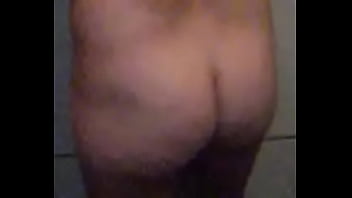 Esposa gostosa banho 1