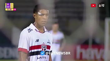 Ryan francisco fudendo tudo e todos