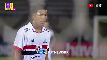 Ryan francisco fudendo tudo e todos