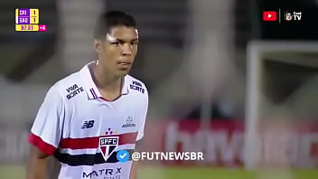 Ryan francisco fudendo tudo e todos