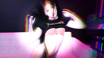 A mind blowing and hot facial for delilah dagger