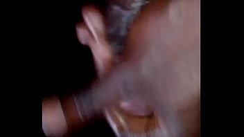 Réclame Du Zgaygue Son Tire De Sperme Pour Le Jour thumbnail