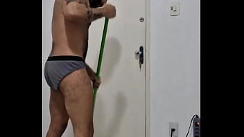 Does anyone have a turn on for men doing house chores in their raggedy old underwear