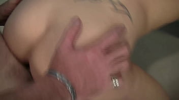 Tattooed hottie jassi capri bounces her pussy up and down his hard shaft