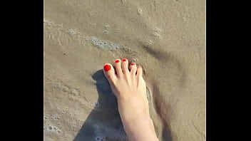 Beach sun and divine feet