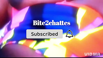 Une grosse chienne se fait baiser par une grosse queue toute noire